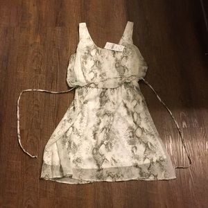 Snake skin print dress sz small new with tag
